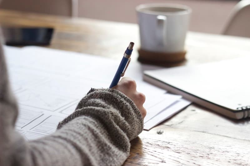 A Guide to Standardised Assessments: When and How to Use PHQ-9, GAD-7, and More